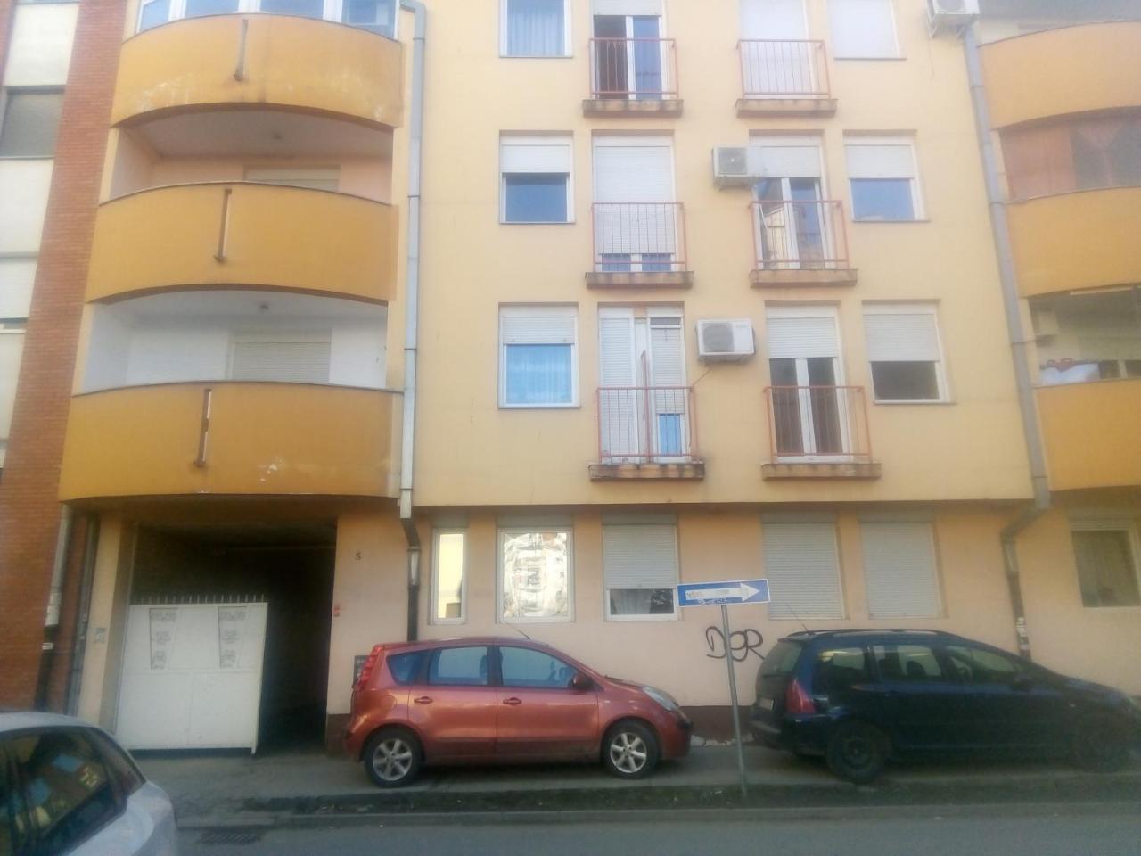 Ivana Center Novi Sad Eksteriør billede